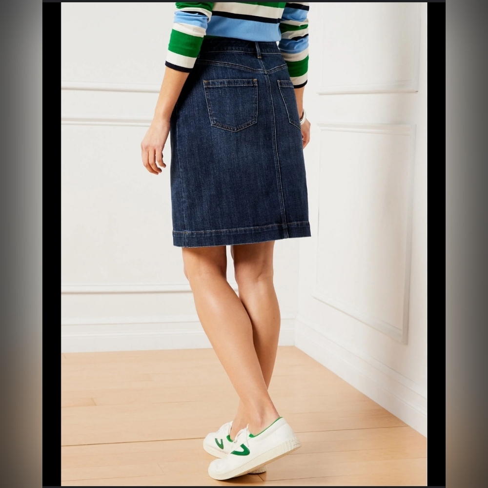 Talbots dark wash denim skirt
